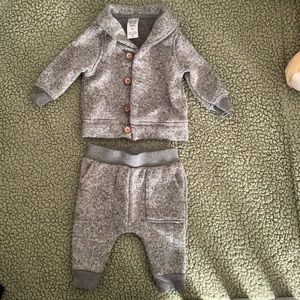 2 pc set, gray , loop buttons, worn once